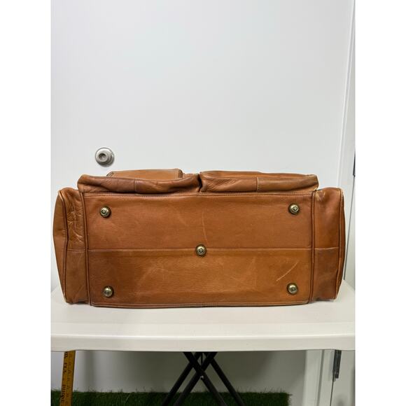 Colombian Top-Grain Leather 20" Duffel Bag w/ Shoulder Strap, Duffle - Picture 10 of 16